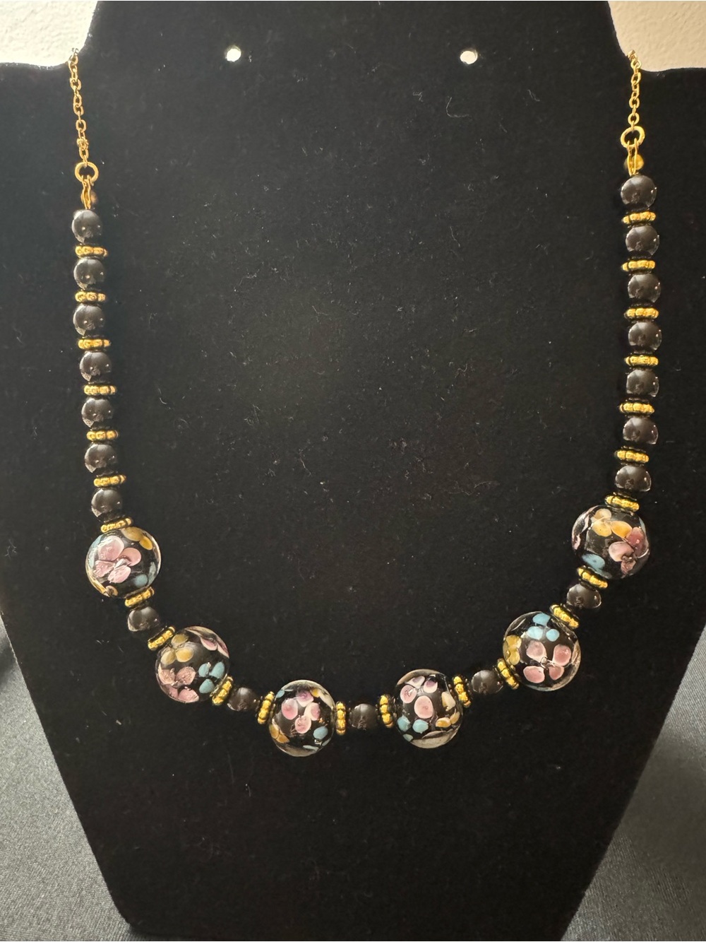 Art Glass Floral Bead Necklace